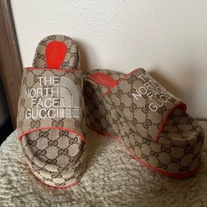 Gucci x The North Face platform slide